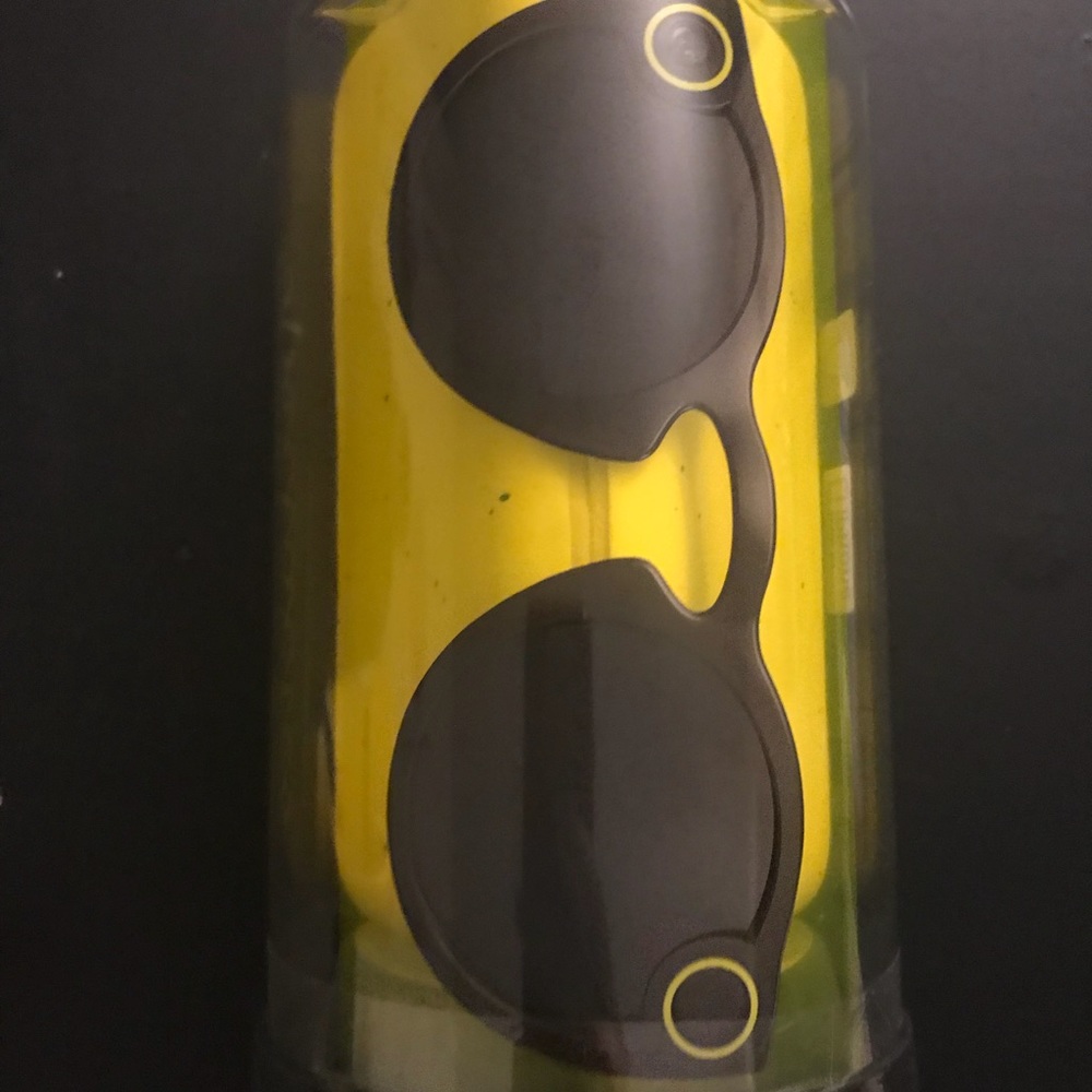 Brand New Snapchat Spectacles - Picture 3 of 4